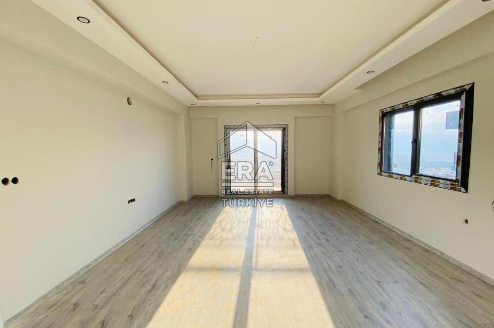 AHMET YESEVİ CADDE ÜZERİ 3+1LÜKS DAİRE