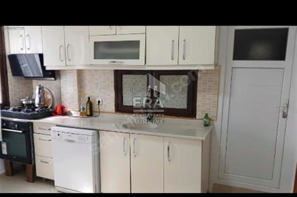 Eski Foçada Bahçeli 3+1 Hastane Yanı Daire