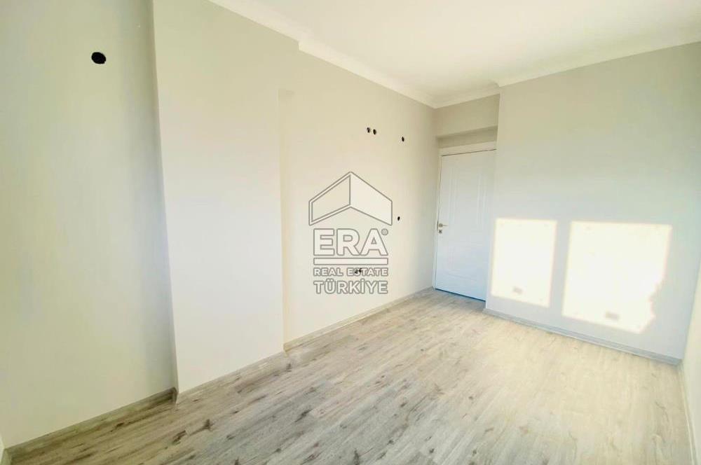 AHMET YESEVİ CADDE ÜZERİ 3+1LÜKS DAİRE