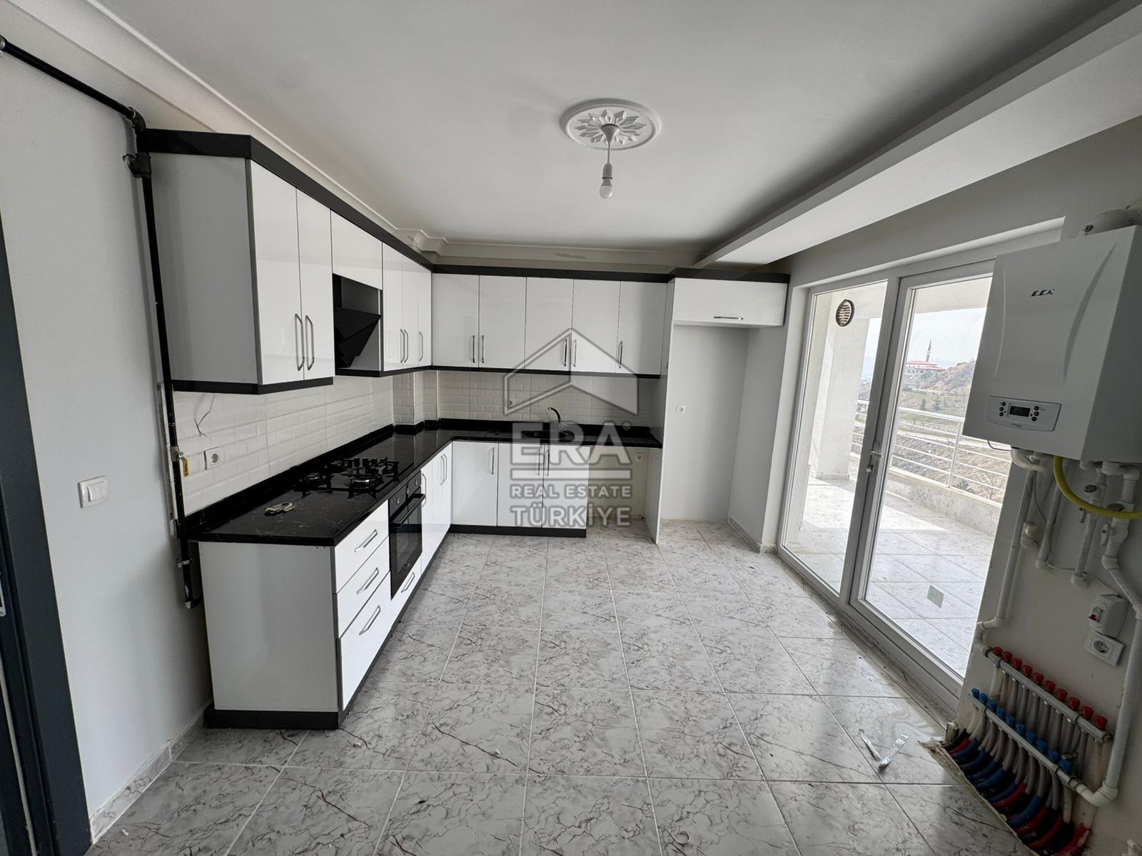 ERA NEXT'TEN BAŞPINAR MAHALLESİNDE 150 m² KİRALIK DAİRE