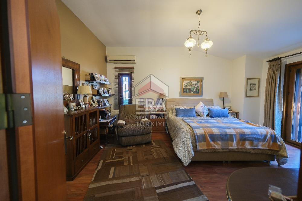 Zekeriyaköyde Garanti Koza Yenilenmiş 6 A Tipi Müstakil villa