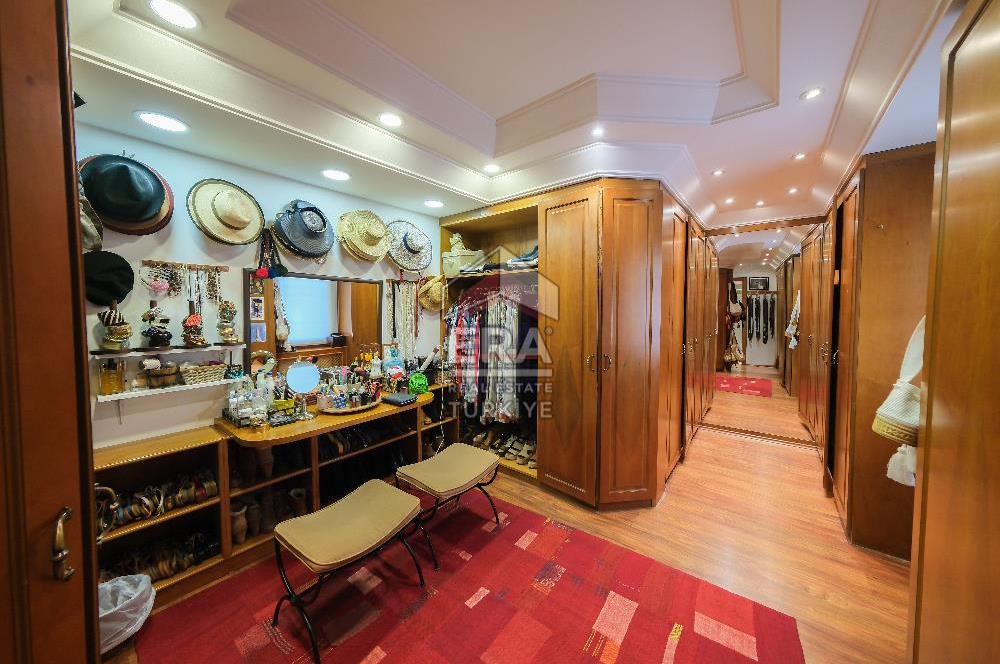 Zekeriyaköyde Garanti Koza Yenilenmiş 6 A Tipi Müstakil villa