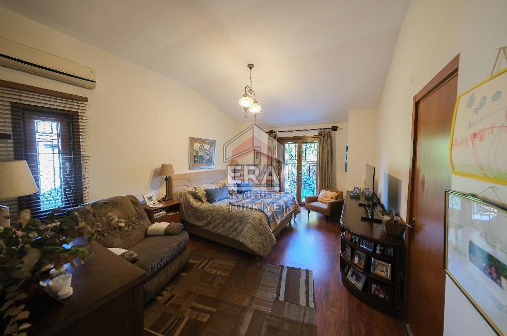 Zekeriyaköyde Garanti Koza Yenilenmiş 6 A Tipi Müstakil villa