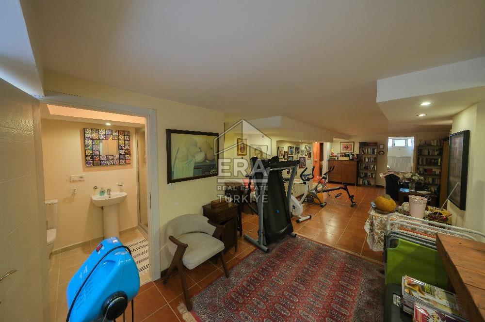 Zekeriyaköyde Garanti Koza Yenilenmiş 6 A Tipi Müstakil villa