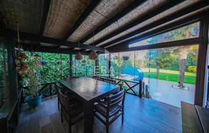 Zekeriyaköyde Garanti Koza Yenilenmiş 6 A Tipi Müstakil villa