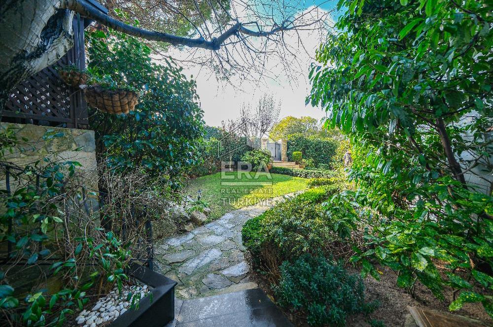 Zekeriyaköyde Garanti Koza Yenilenmiş 6 A Tipi Müstakil villa