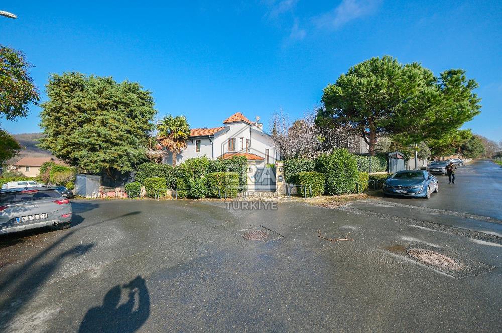 Zekeriyaköyde Garanti Koza Yenilenmiş 6 A Tipi Müstakil villa