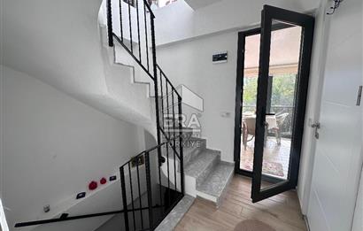 Datça Merkezde Kiralık 2+2 75 m² Deniz Manzaralı Tripleks Daire
