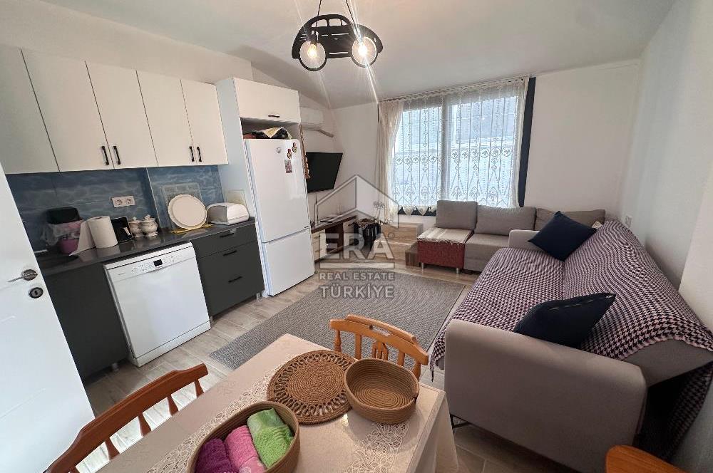 Datça Merkezde Kiralık 2+2 75 m² Deniz Manzaralı Tripleks Daire