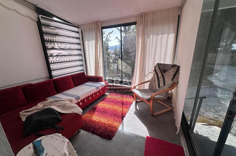 Datça Merkezde Kiralık 2+2 75 m² Deniz Manzaralı Tripleks Daire