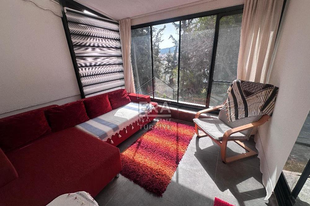 Datça Merkezde Kiralık 2+2 75 m² Deniz Manzaralı Tripleks Daire