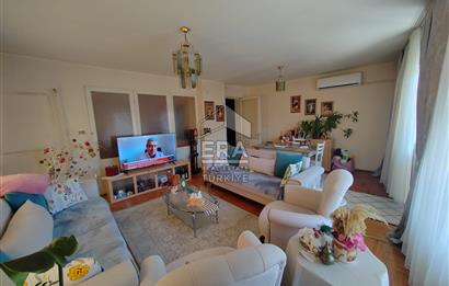 Lise Caddesinde Merkezi Konumda Satılık 3+1 Geniş Daire