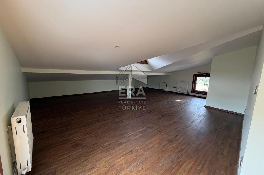 Uskumruköy'de Site İçinde | 7+1 Tam Müstakil Villa