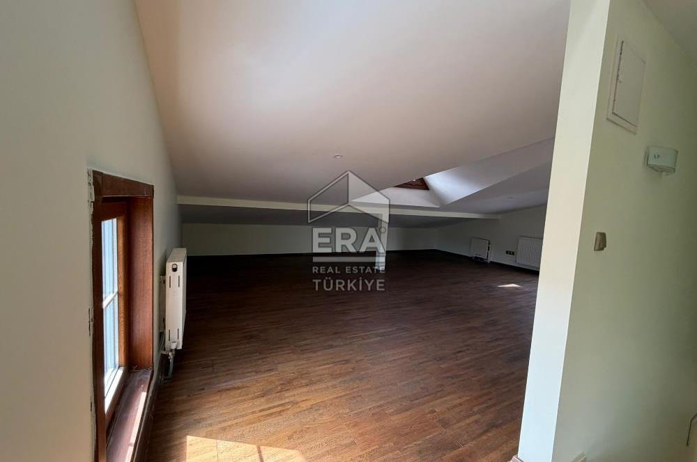 Uskumruköy'de Site İçinde | 7+1 Tam Müstakil Villa