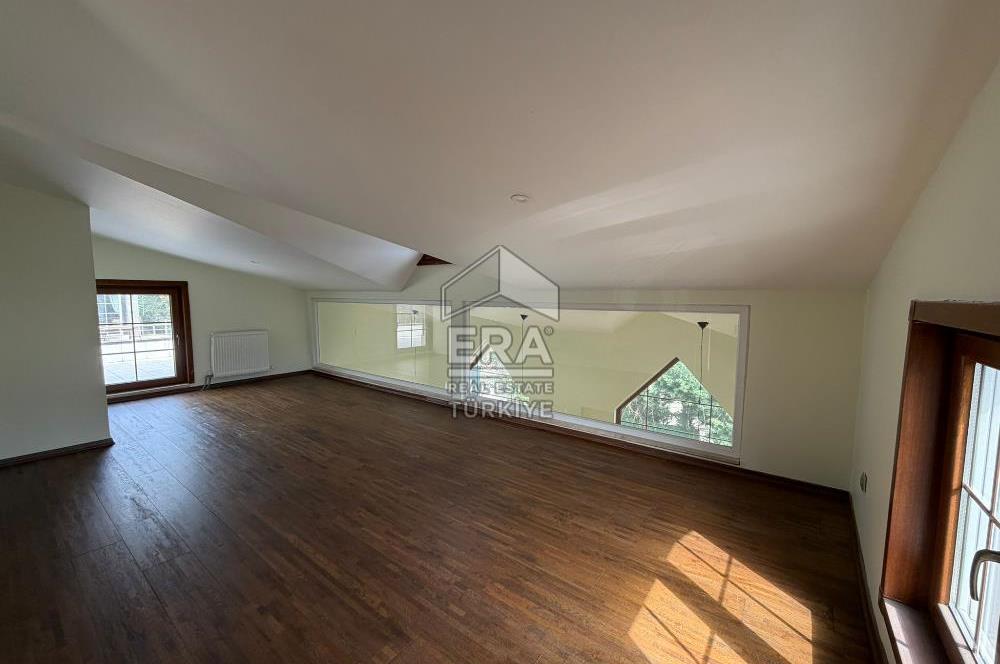 Uskumruköy'de Site İçinde | 7+1 Tam Müstakil Villa