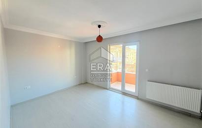 ERA PORT GÜVENCESİYLE 1.SAKARYA MAHALLESİNDE KİRALIK 2+1 DAİRE