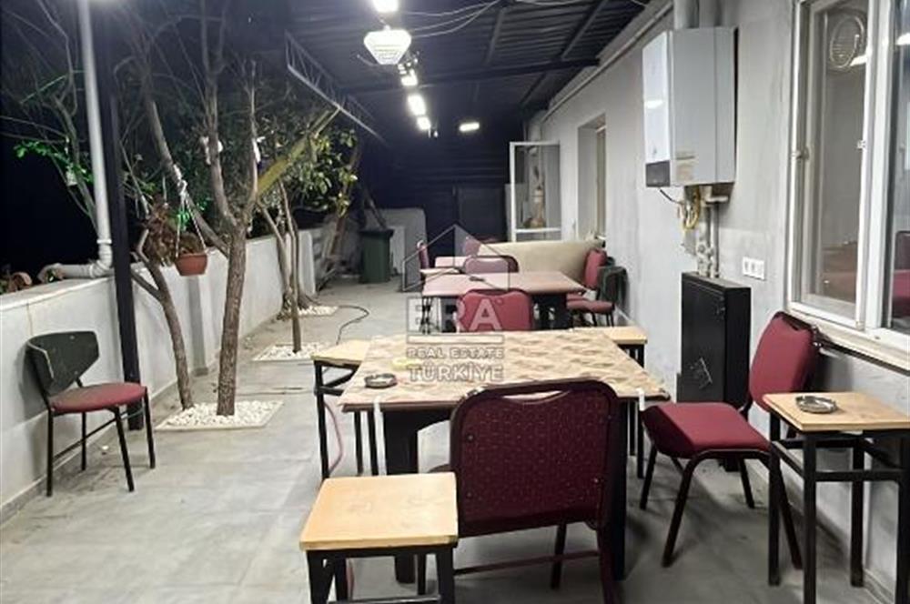 ÇİĞLİ MEYDANDA CAFE YAPMAYA UYGUN KİRALIK DÜKKAN