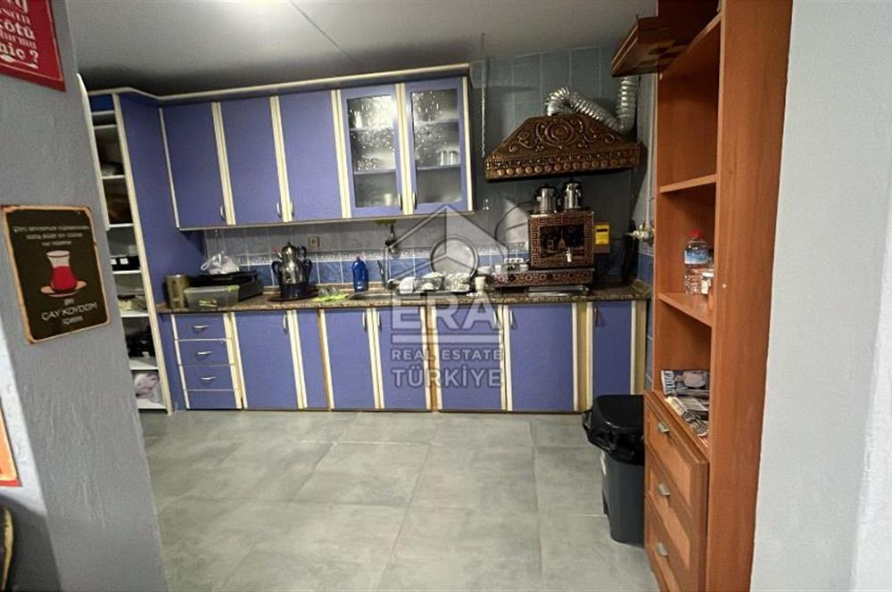 ÇİĞLİ MEYDANDA CAFE YAPMAYA UYGUN KİRALIK DÜKKAN