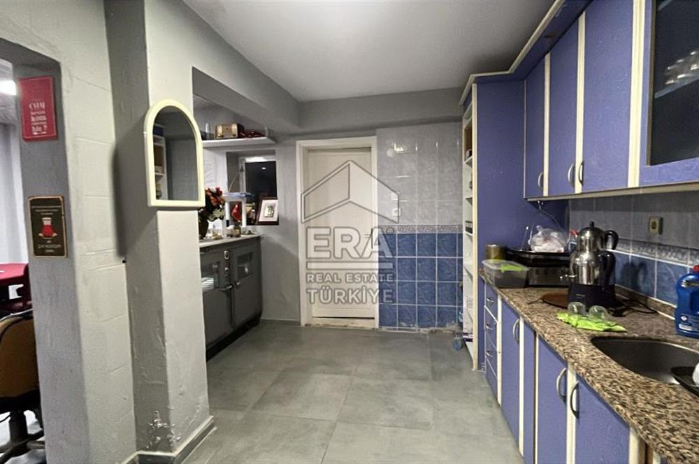 ÇİĞLİ MEYDANDA CAFE YAPMAYA UYGUN KİRALIK DÜKKAN