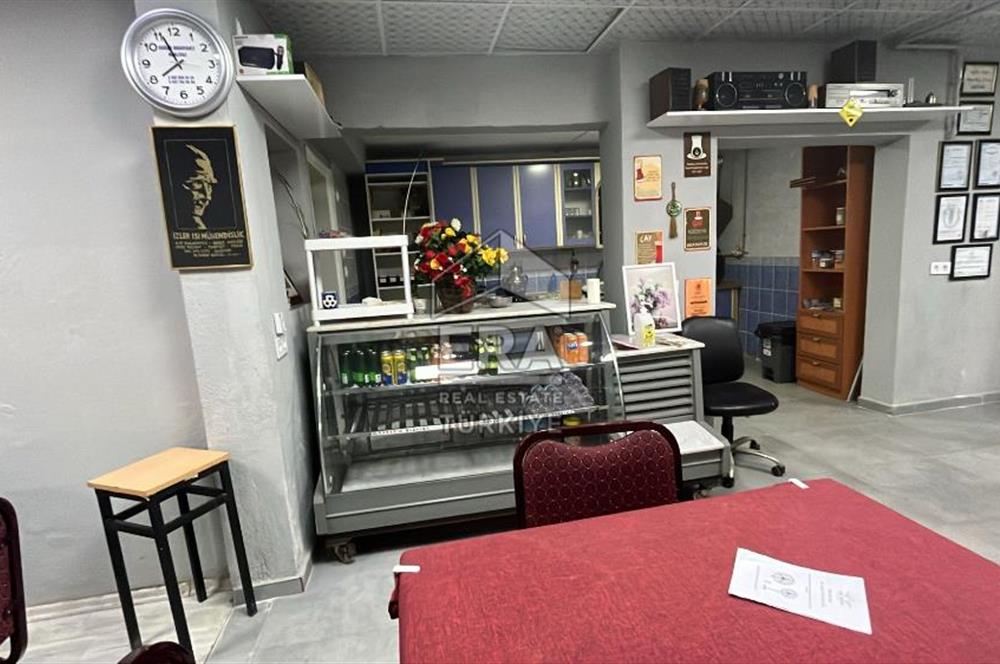 ÇİĞLİ MEYDANDA CAFE YAPMAYA UYGUN KİRALIK DÜKKAN