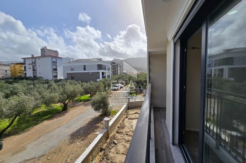 KUŞADASI DAVUTLAR SATILIK DAİRELER DENİZE YAKIN 2+1