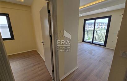 KUŞADASI DAVUTLAR SATILIK DAİRELER DENİZE YAKIN 2+1