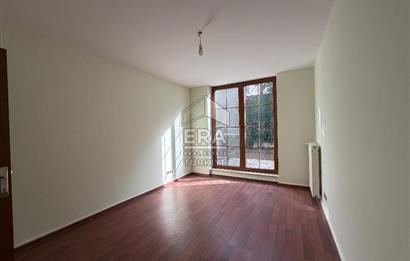 Uskumruköy'de Site İçinde | 7+1 Tam Müstakil Villa