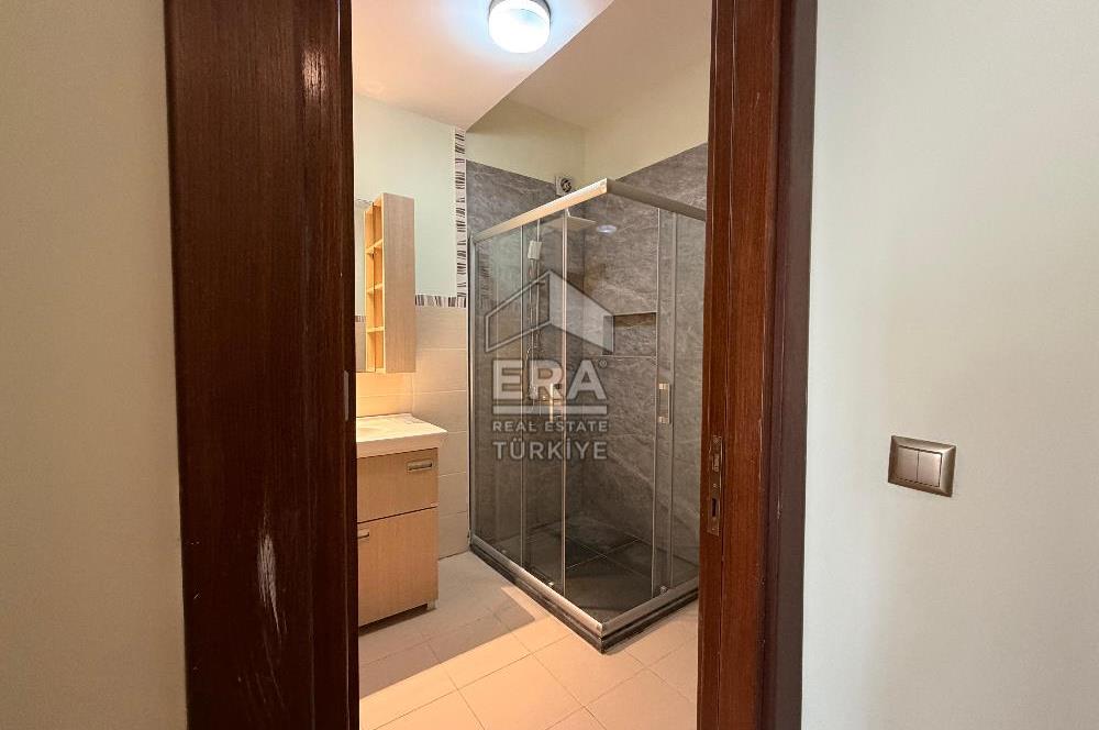 Uskumruköy'de Site İçinde | 7+1 Tam Müstakil Villa