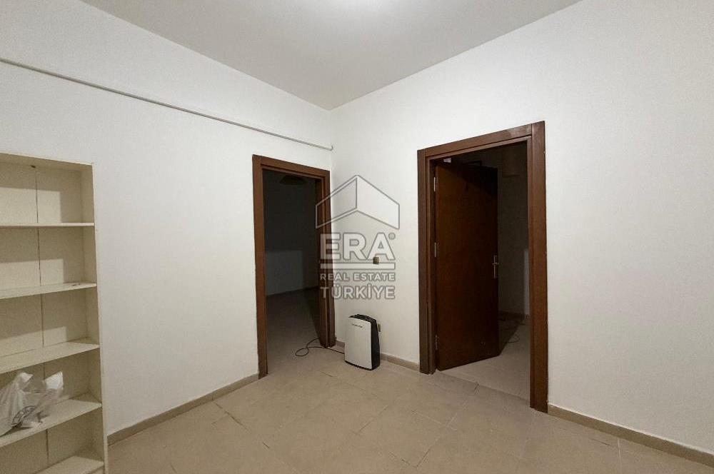 Uskumruköy'de Site İçinde | 7+1 Tam Müstakil Villa