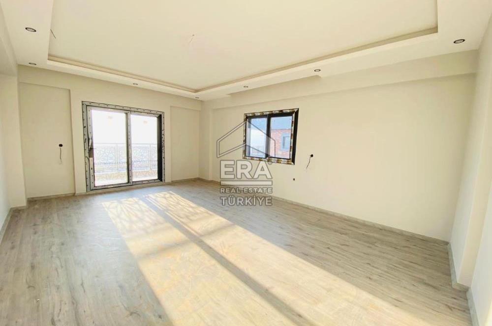 AHMET YESEVİ CADDE ÜZERİ 3+1LÜKS DAİRE