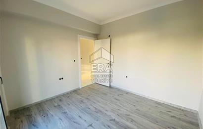 AHMET YESEVİ CADDE ÜZERİ 3+1LÜKS DAİRE