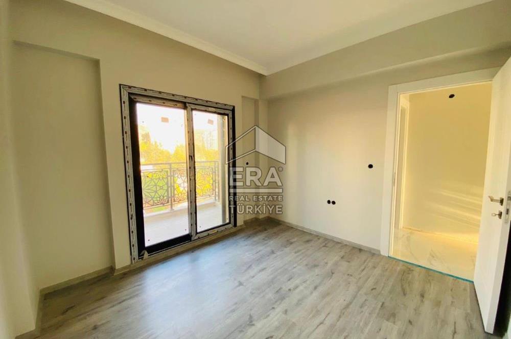 AHMET YESEVİ CADDE ÜZERİ 3+1LÜKS DAİRE