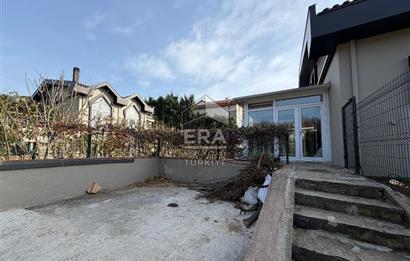 Uskumruköy'de Site İçinde | 7+1 Tam Müstakil Villa