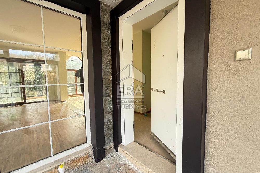 Uskumruköy'de Site İçinde | 7+1 Tam Müstakil Villa