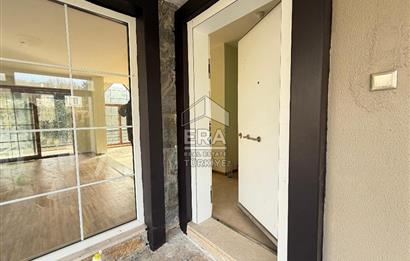 Uskumruköy'de Site İçinde | 7+1 Tam Müstakil Villa