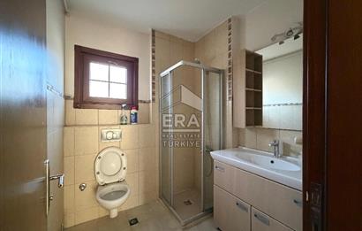 Uskumruköy'de Site İçinde | 7+1 Tam Müstakil Villa