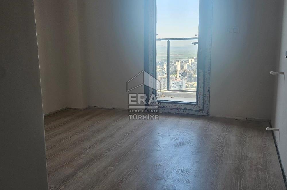 ESENTEPE DE DENİZ VE DAĞ MANZARALI 2+1 GENİŞ DAİRELER