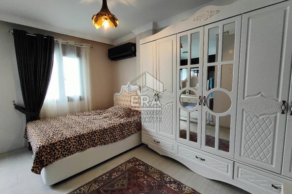 ALTINOVA'DA SATILIK 3+1 SİTE İÇİ MÜSTAKİL VİLLA