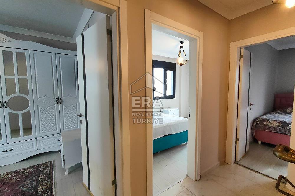 ALTINOVA'DA SATILIK 3+1 SİTE İÇİ MÜSTAKİL VİLLA