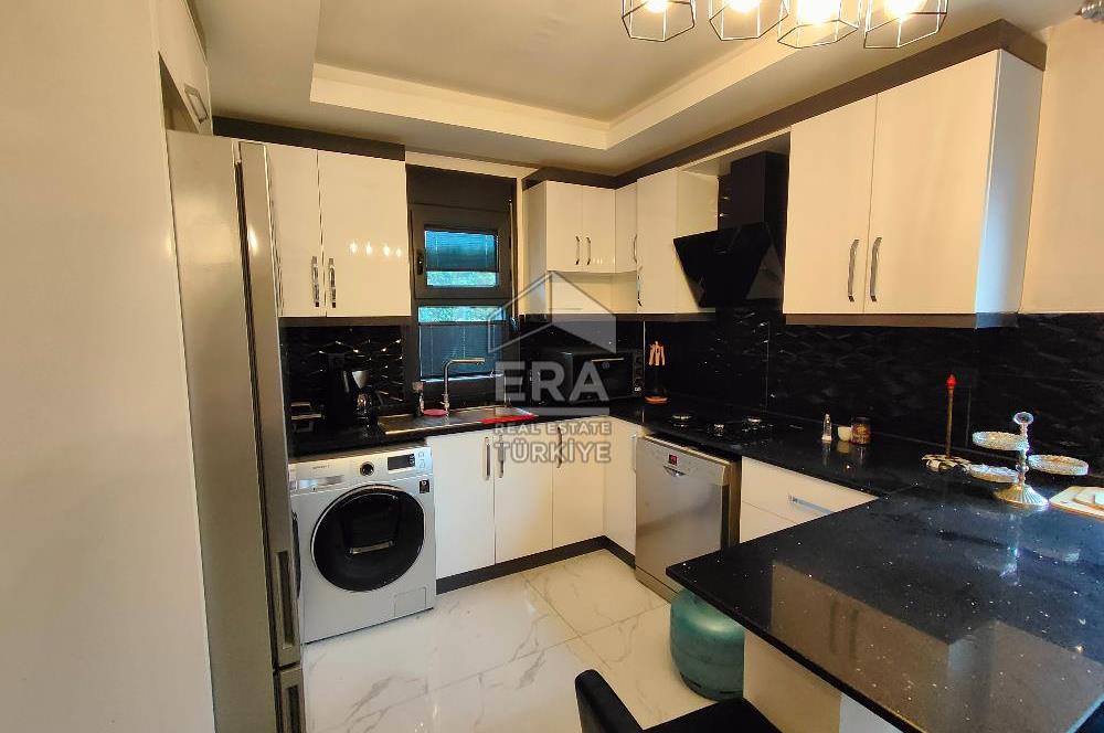 ALTINOVA'DA SATILIK 3+1 SİTE İÇİ MÜSTAKİL VİLLA