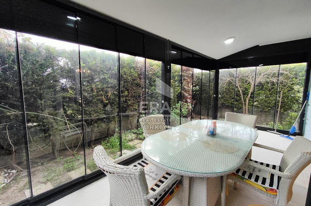 ALTINOVA'DA SATILIK 3+1 SİTE İÇİ MÜSTAKİL VİLLA