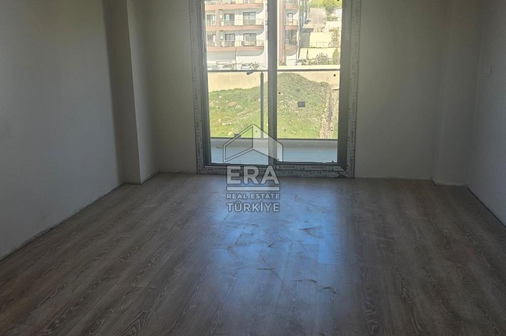 ESENTEPE DE DENİZ VE DAĞ MANZARALI 2+1 GENİŞ DAİRELER