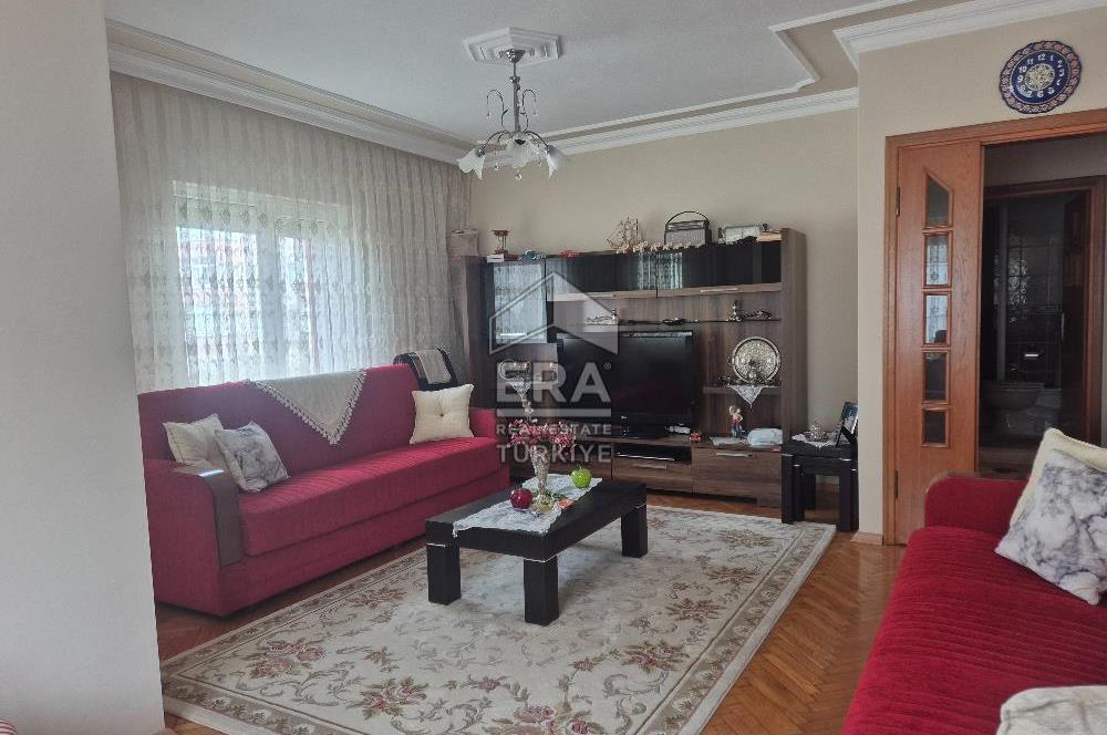 ERA SÖZ DEN BANDIRMA SUNULLAH MAH.DE SATILIK MÜSTAKİL 3 KATLI BAHÇELİ VİLLA