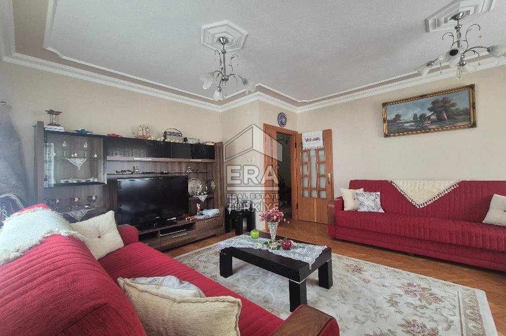 ERA SÖZ DEN BANDIRMA SUNULLAH MAH.DE SATILIK MÜSTAKİL 3 KATLI BAHÇELİ VİLLA