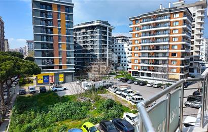 Karşıyaka'da Medikal Point'e Yakın Taşınmaya Hazır 3+1 Daire