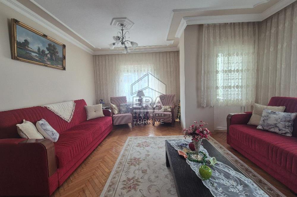 ERA SÖZ DEN BANDIRMA SUNULLAH MAH.DE SATILIK MÜSTAKİL 3 KATLI BAHÇELİ VİLLA