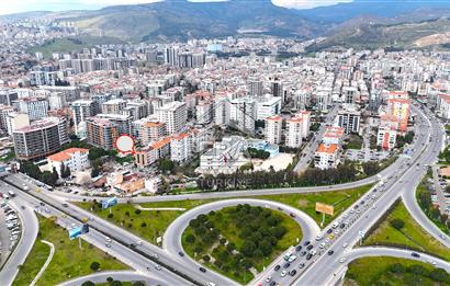 Karşıyaka'da Medikal Point'e Yakın Taşınmaya Hazır 3+1 Daire