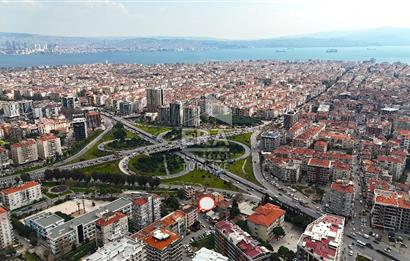 Karşıyaka'da Medikal Point'e Yakın Taşınmaya Hazır 3+1 Daire