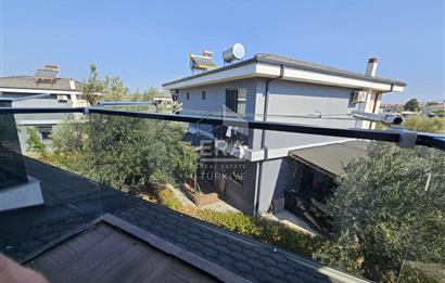 AYVALIK SARMISAKLI’DA DOĞAYLA İÇ İÇE, BAHÇELİ DUBLEKS VİLLA