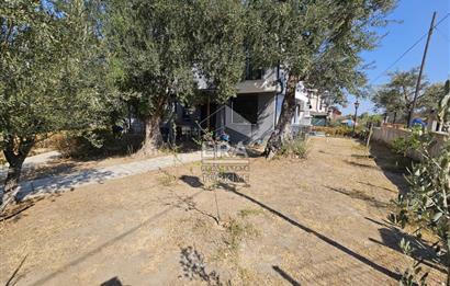 AYVALIK SARMISAKLI’DA DOĞAYLA İÇ İÇE, BAHÇELİ DUBLEKS VİLLA